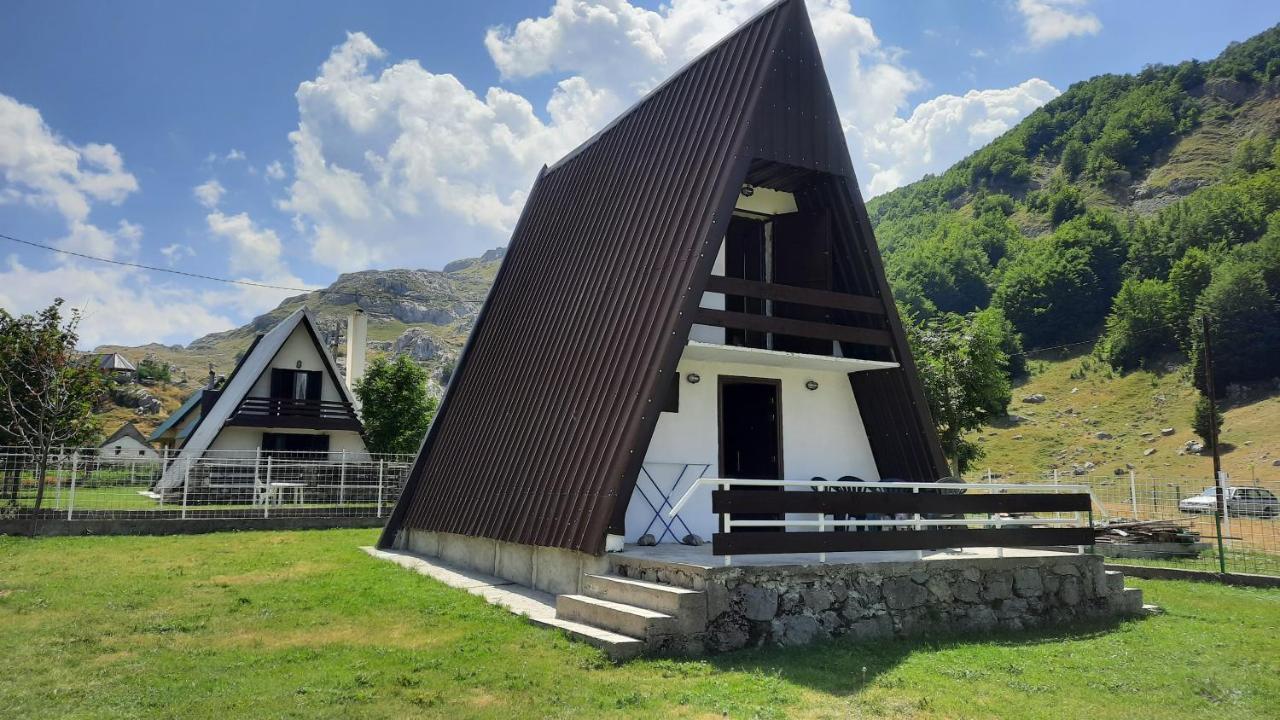 Katun Mokra Accommodation & Horseback Riding 波德戈里察 外观 照片